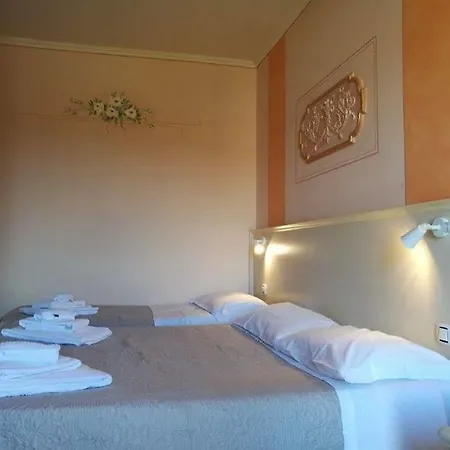 Hotel Lago Maggiore 3*